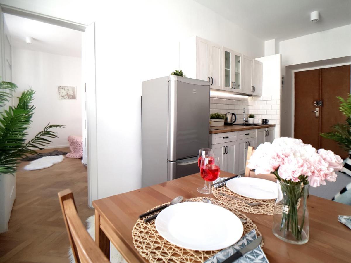 Apartament Peowiakow Kings Deluxe Люблин Экстерьер фото